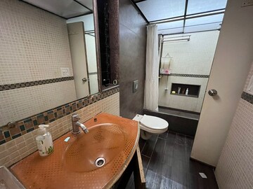 Team Area in 4 BHK Apartment at Palm Beach Silver Sands CHS, Andheri West – for Rent