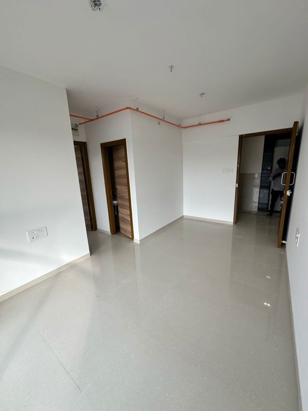 1 BHK + Extra Room 333 Sq.Ft. Apartment in Marathon Neo Hills