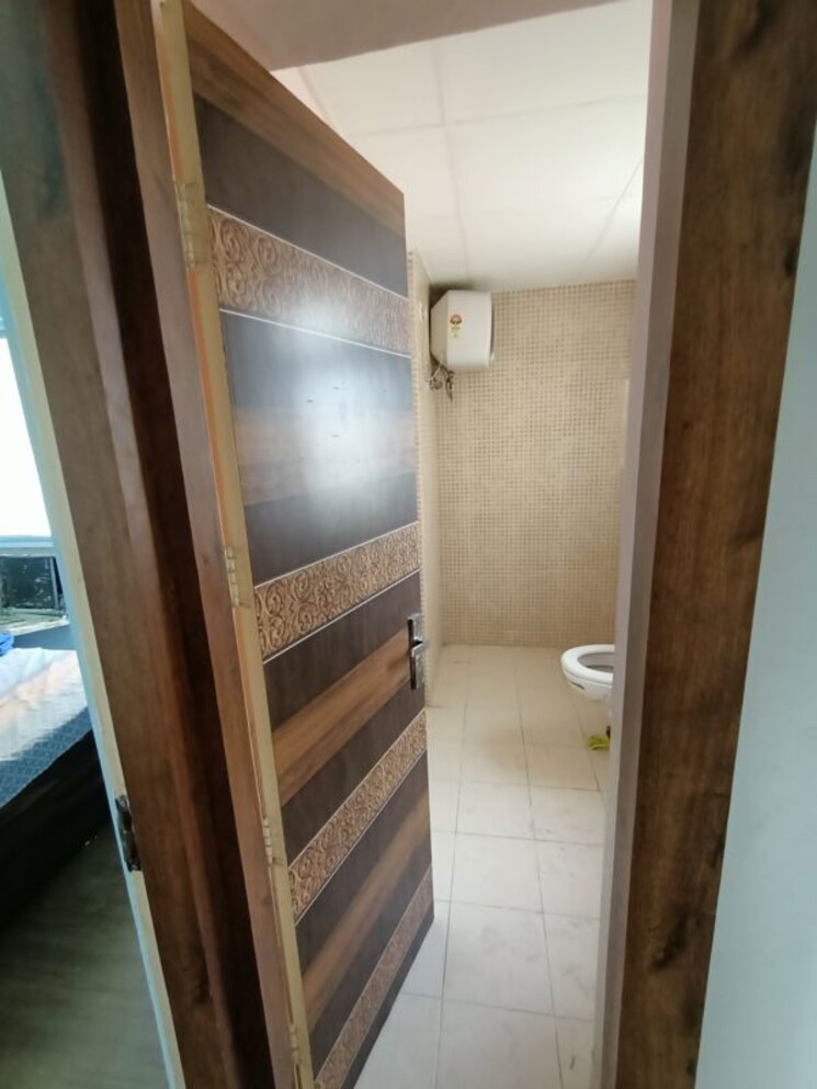 Bathroom, sector 134 3 Bedroom 765 Sq.Ft. Apartment In Sector 134 Noida 9718077