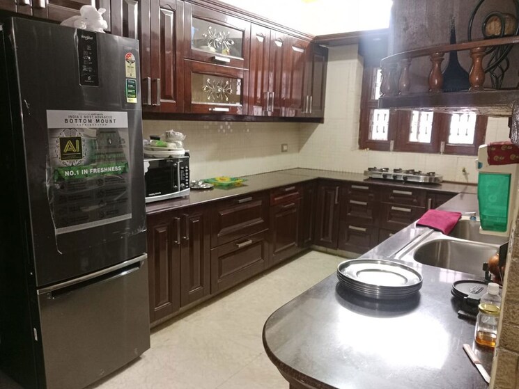 Kitchen, janakpuri 3 Bedroom 2040 Sq.Ft. Builder Floor In Janakpuri Delhi 9718131