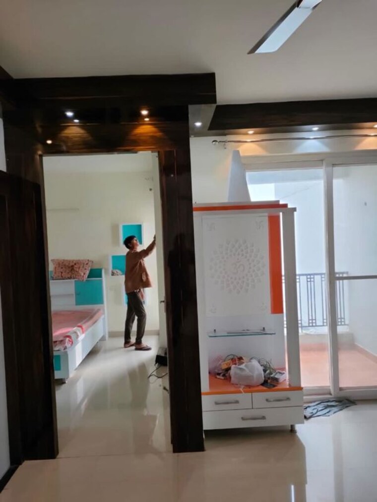 Room, vineet khand Pg For Boys & Girls In Vineet Khand 9716388