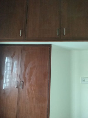  2 BHK Builder Floor at Anakaputhur – for Sale