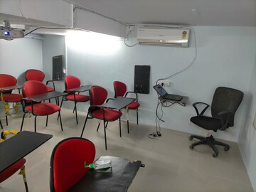 Team Area in  Office Space at Kohinoor City Phase I, Kurla – for Rent