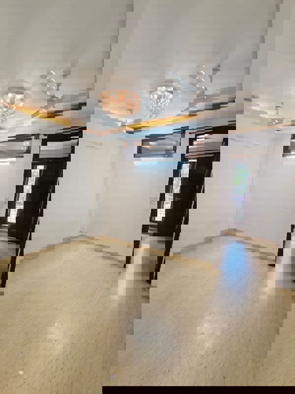 2 BHK Builder Floor For Rent in Sector 21D