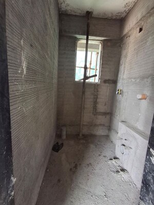 Bathroom in 1 BHK Apartment at Tendulkar Mangesh Residency, Dadar West – for Sale