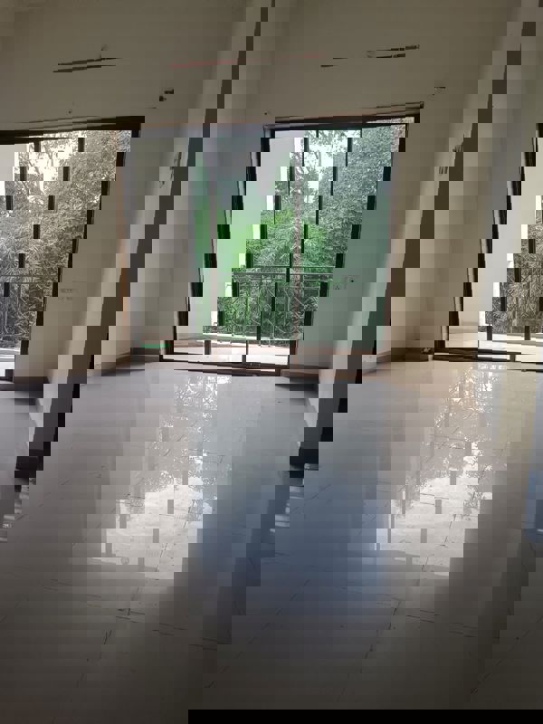 1.5 BHK + Pooja Room Builder Floor For Rent in RWA Apartments Sector 40