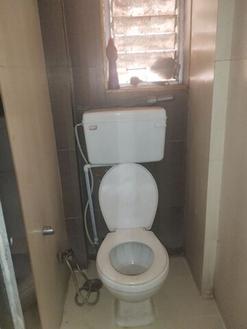 Bathroom in 1 BHK Apartment at Vardhman Vatika, Majiwada – for Rent