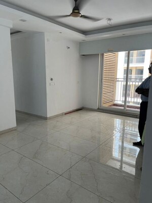 Room in 3 BHK Builder Floor at Gomti Nagar – for Rent