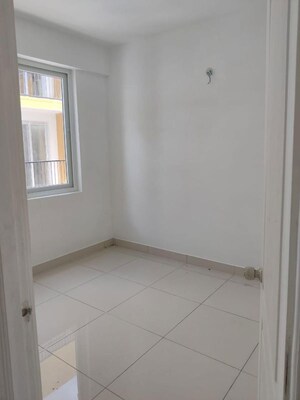 Room in 2 BHK Builder Floor at Guduvanchery – for Sale