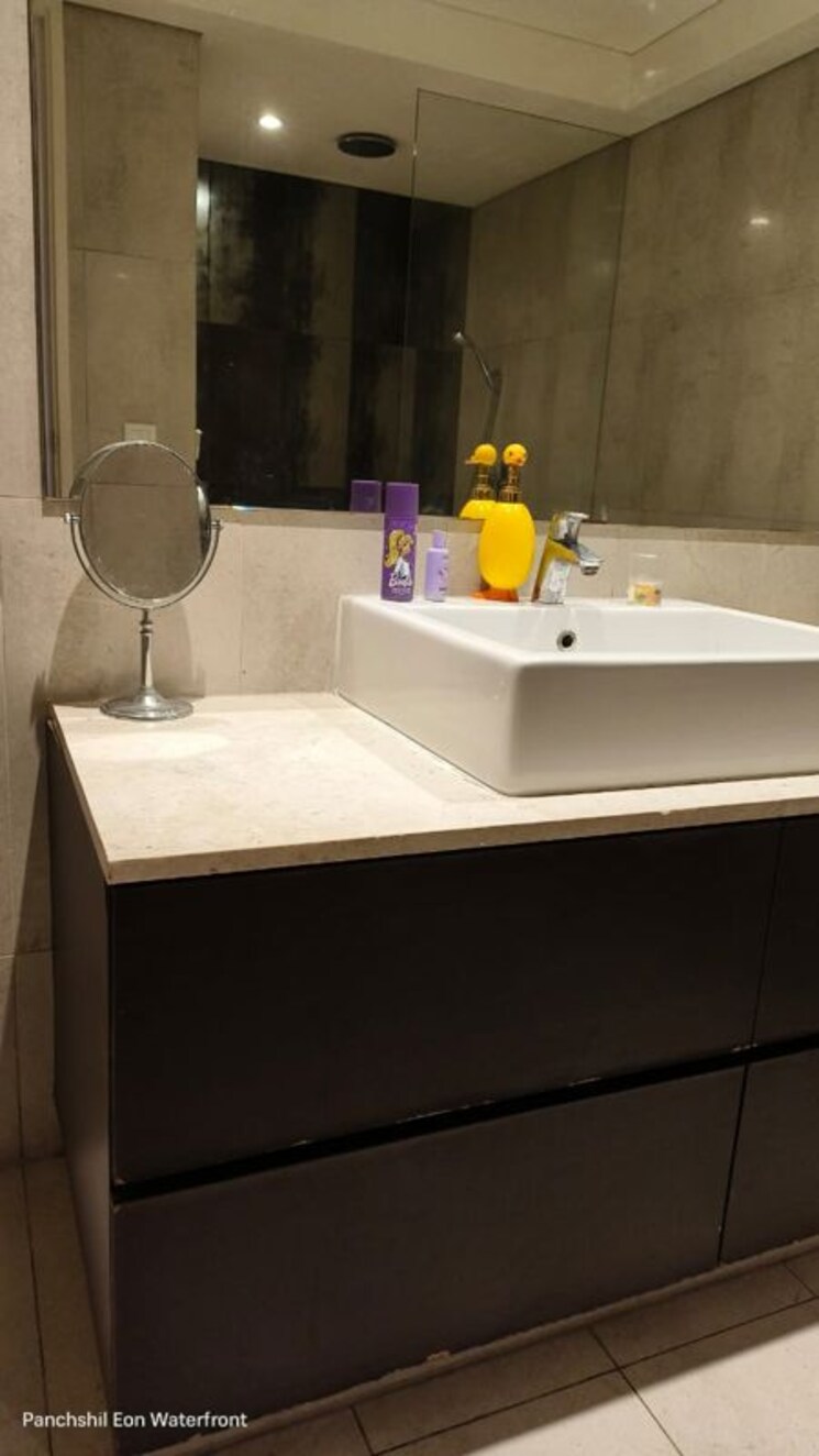 Bathroom, panchshil-eon-waterfront-i 4 Bedroom 2625 Sq.Ft. Apartment In Kharadi Pune 9718839