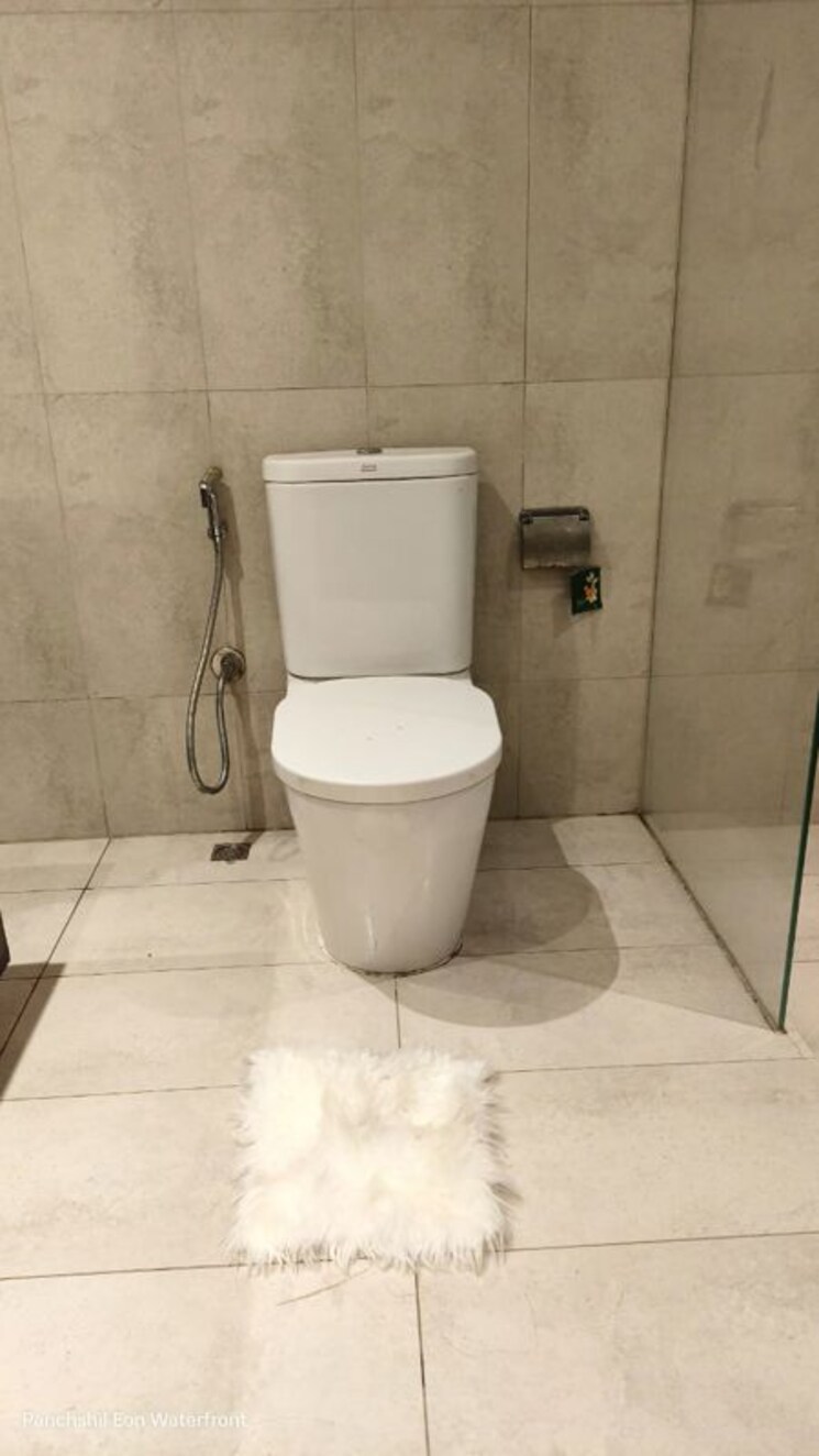 Bathroom, panchshil-eon-waterfront-i 4 Bedroom 2684 Sq.Ft. Apartment In Kharadi Pune 9718845