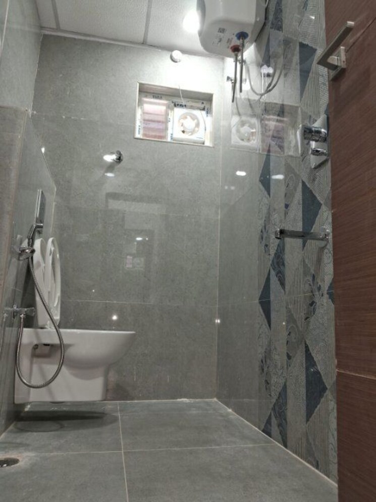 Bathroom, alekhya-marigold 3 Bedroom 2000 Sq.Ft. Apartment In Madhapur Hyderabad 8223009