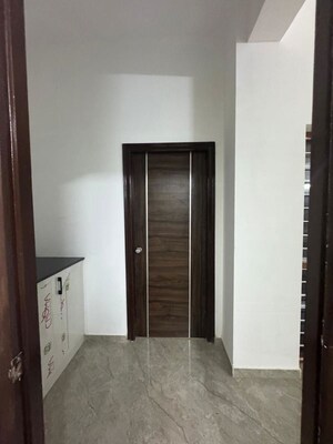 Room in 3 BHK Apartment at Kondapur – for Rent