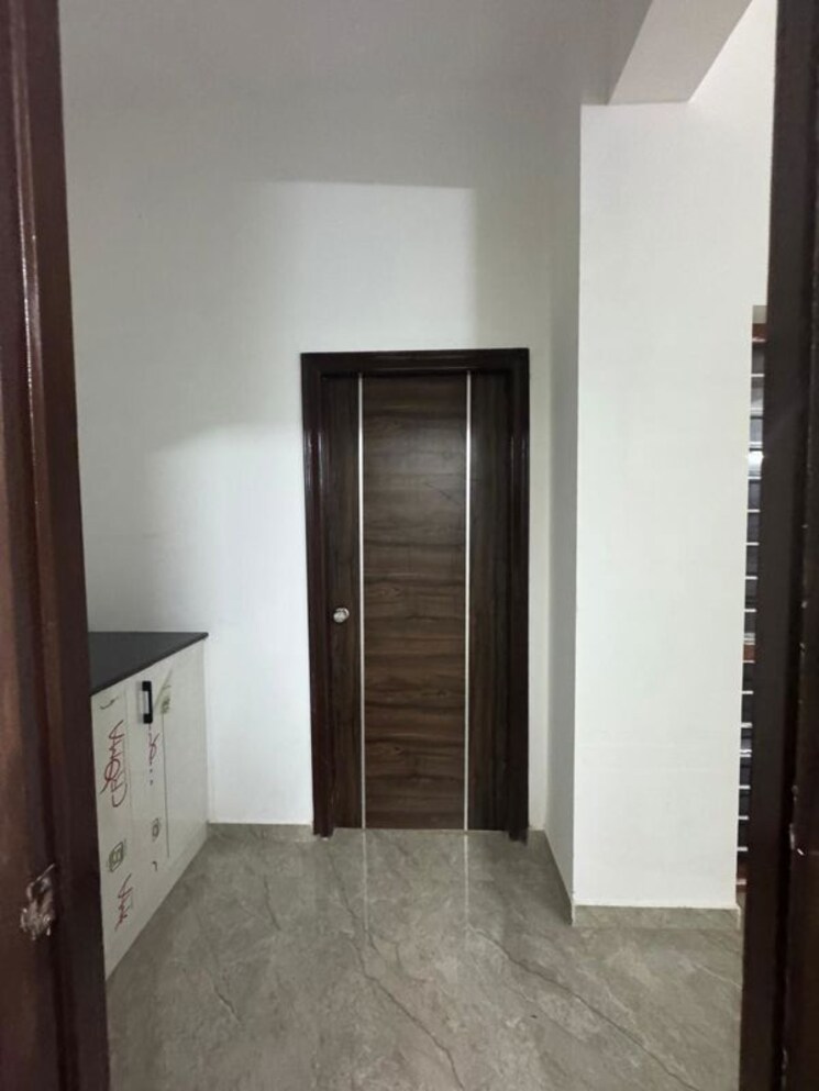 Room, kondapur 3 Bedroom 2300 Sq.Ft. Apartment In Kondapur Hyderabad 9673970