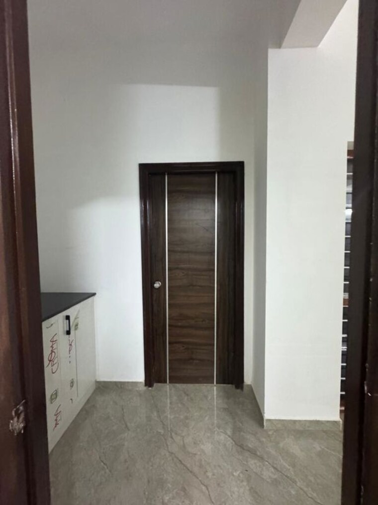 Room, kondapur 3 Bedroom 2300 Sq.Ft. Apartment In Kondapur Hyderabad 9673970
