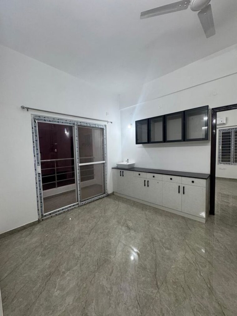 Room, kondapur 3 Bedroom 2300 Sq.Ft. Apartment In Kondapur Hyderabad 9673970