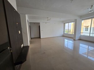 Room in 3 BHK Apartment at Harni Road – for Rent