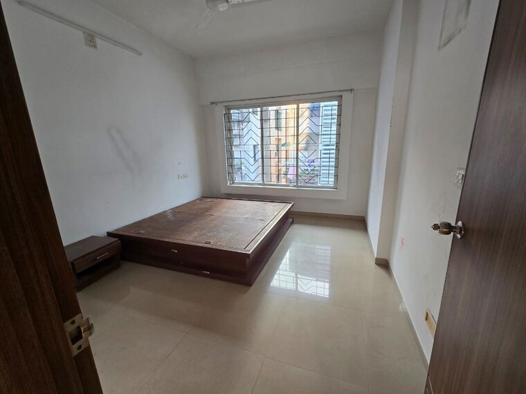 Room, harni road 3 Bedroom 1810 Sq.Ft. Apartment In Harni Road Vadodara 9719126