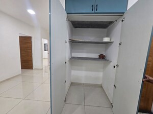 Room in 3 BHK Apartment at Harni – for Rent