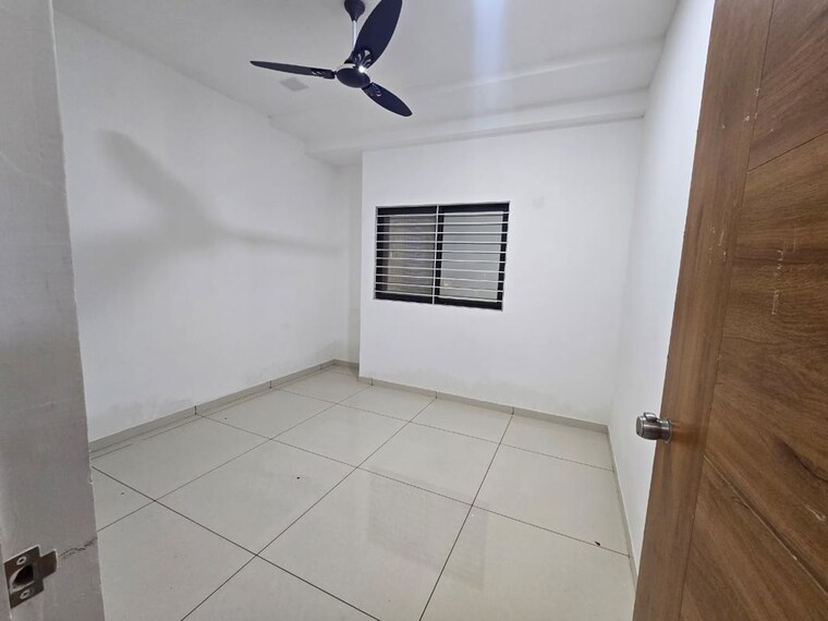 Room, harni 3 Bedroom 1710 Sq.Ft. Apartment In Harni Vadodara 9719157