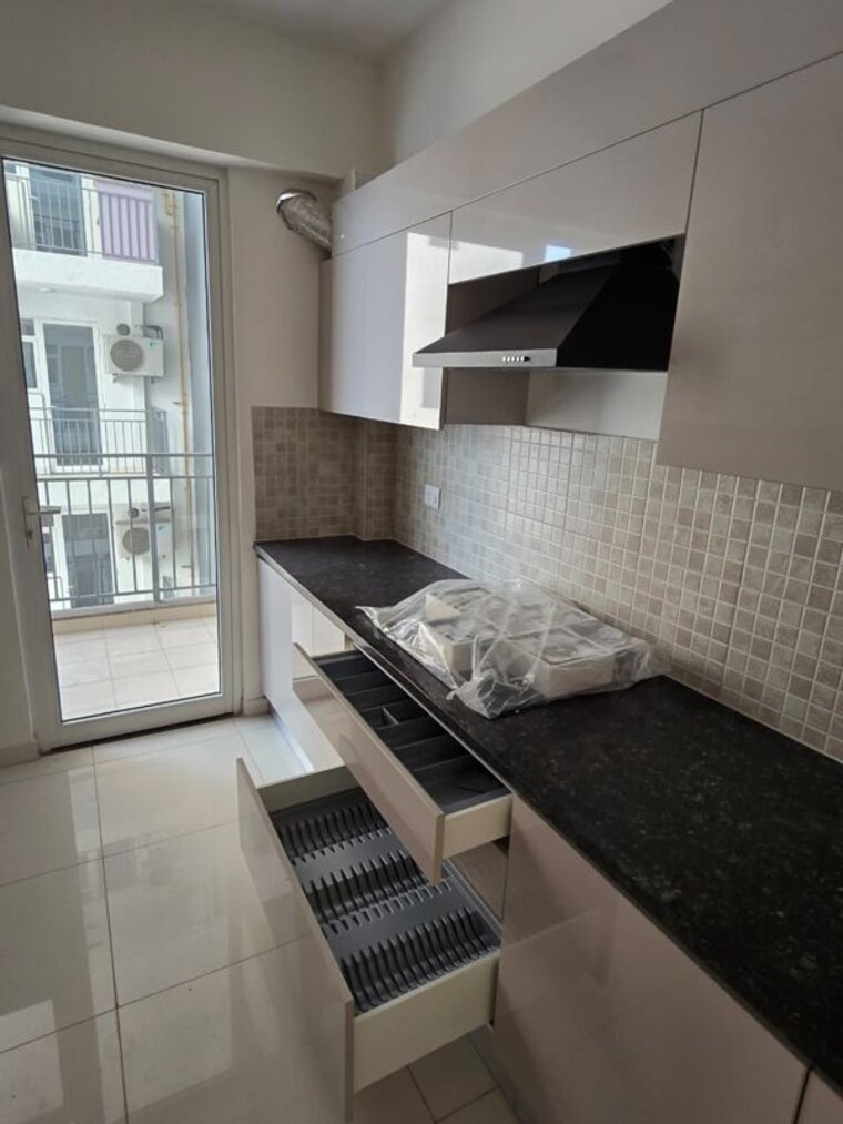 Kitchen, godrej-woods 3 Bedroom 2088 Sq.Ft. Apartment In Sector 43 Noida 9719257