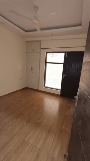 Room in 2 BHK Apartment at BPTP Princess Park, Sector 86 – for Sale