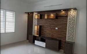 Room in 2 BHK Apartment at Darshan Heights, Charni Road – for Rent