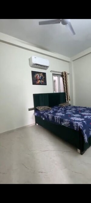 Bedroom in 2 BHK Independent House at Scheme 78 – for Rent