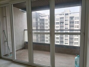 Room in 2 BHK Apartment at Majestique Marbella Phase 1, Kharadi – for Sale