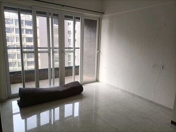 Room in 2 BHK Apartment at Majestique Marbella Phase 1, Kharadi – for Sale