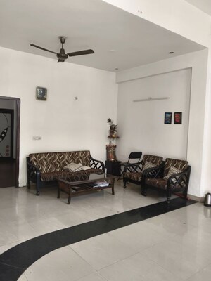 Living Room in 2 BHK Villa at Sector 122 – for Rent