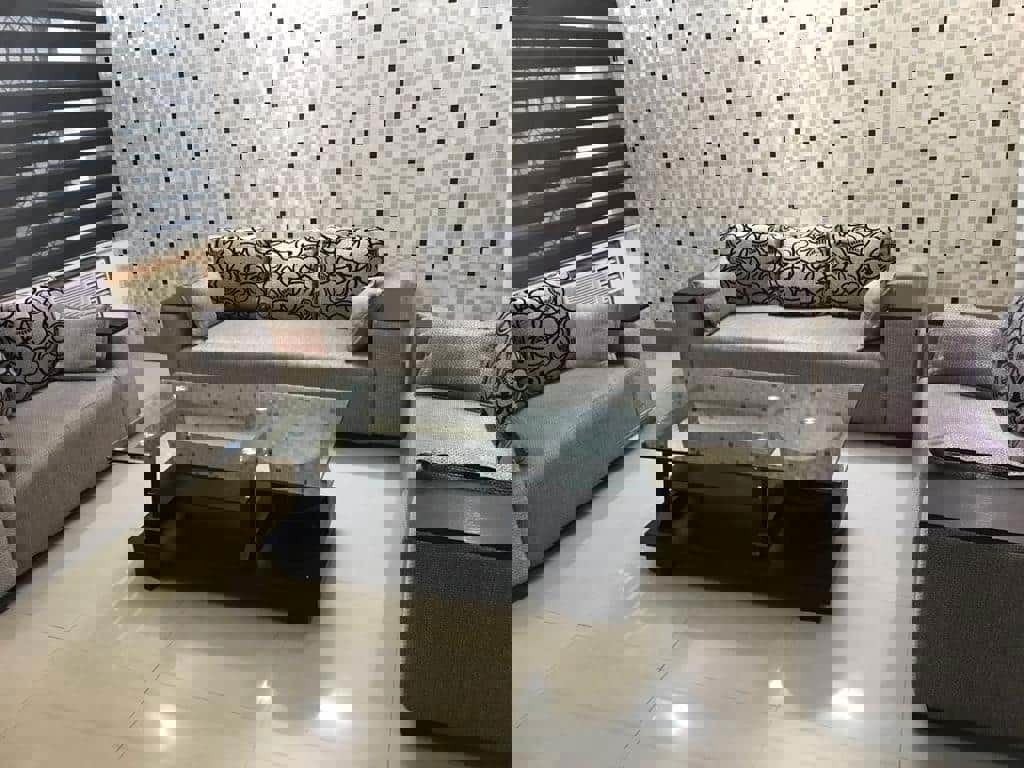 2 BHK Apartment For Rent in VIP Road