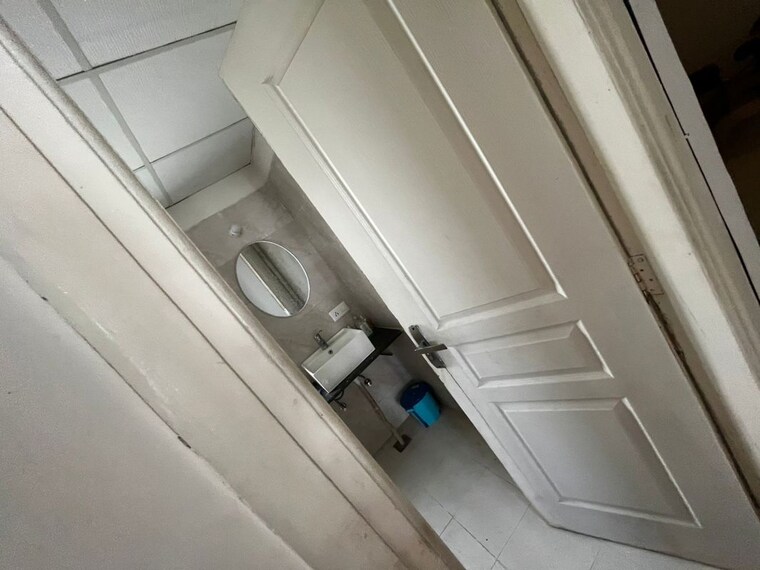 Bathroom, international airport road 3 Bedroom 1300 Sq.Ft. Apartment In International Airport Road Zirakpur 9705193