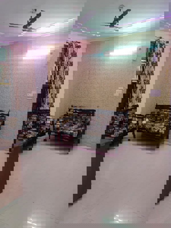 2 BHK Apartment For Rent in VIP Road