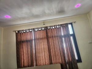 Furnished Amenities in 1 BHK Independent House at Vineet Khand – for Rent