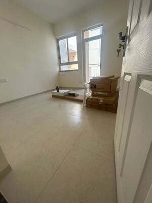 Room in 2 BHK Apartment at Ambala Highway – for Rent