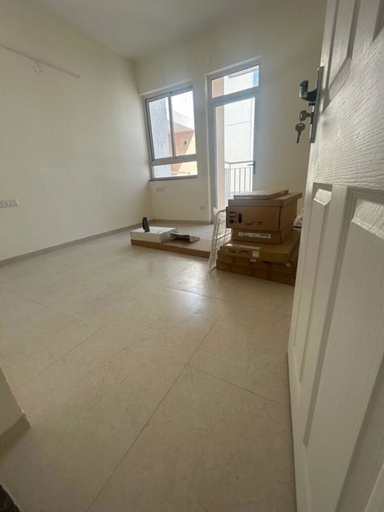 Room, ambala highway 2 Bedroom 1500 Sq.Ft. Apartment In Ambala Highway Zirakpur 9705115