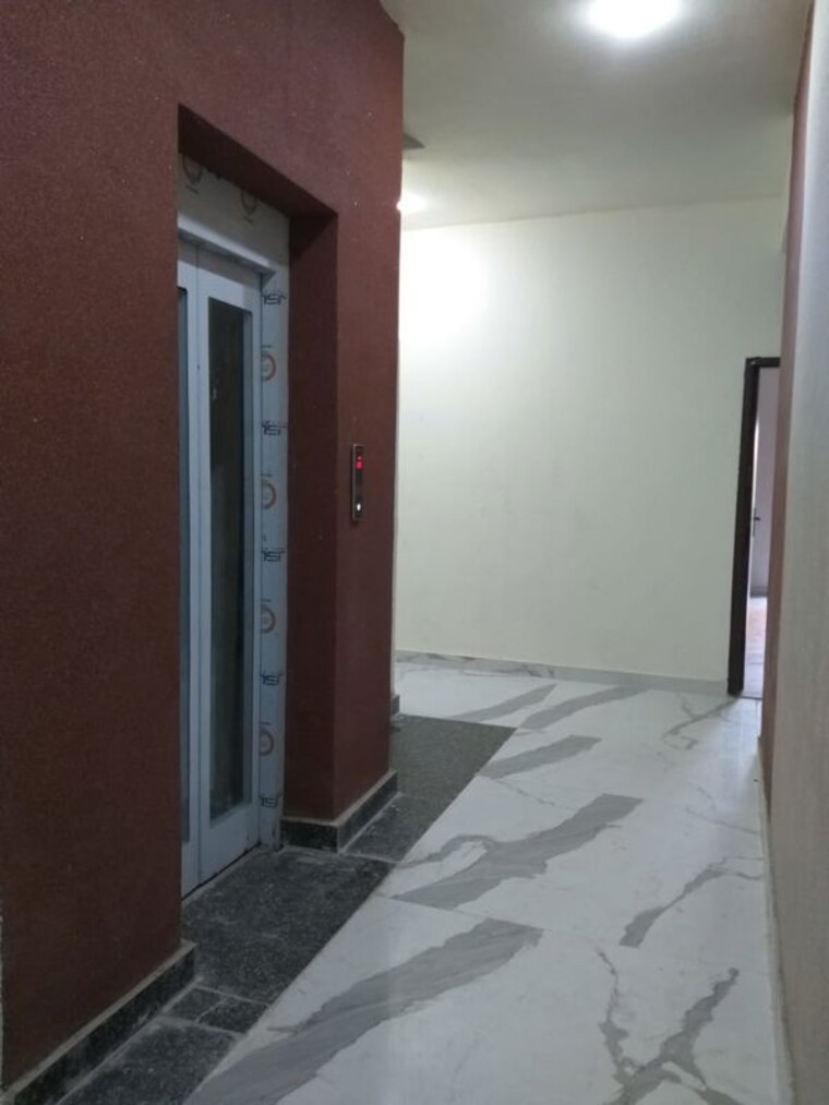 Master Bedroom, penta-homes 1 RK 400 Sq.Ft. Apartment In Vip Road Zirakpur 9702834