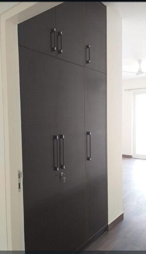 Room in 3 BHK Apartment at ROF Aalayas, Sector 102 – for Sale