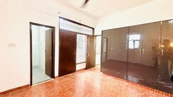 2.5 BHK + Pooja Room Builder Floor For Sale in Dhakoli