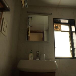 Bathroom in 2 BHK Apartment at Cumbala Hill – for Sale