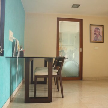 Room in 2 BHK Apartment at Cumbala Hill – for Sale