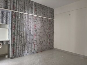 Room in 3 BHK Apartment at Kaggadasapura – for Rent