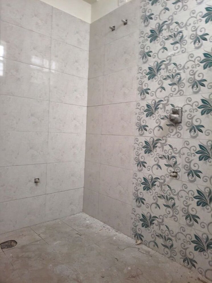 Bathroom, kaggadasapura 3 Bedroom 1500 Sq.Ft. Apartment In Kaggadasapura Bangalore 9719840