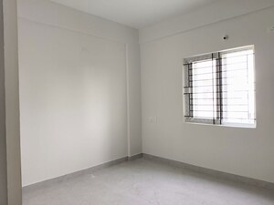 Room in 3 BHK Apartment at Kaggadasapura – for Rent
