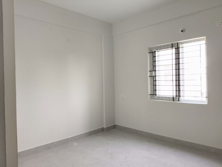 Room, kaggadasapura 3 Bedroom 1500 Sq.Ft. Apartment In Kaggadasapura Bangalore 9719840