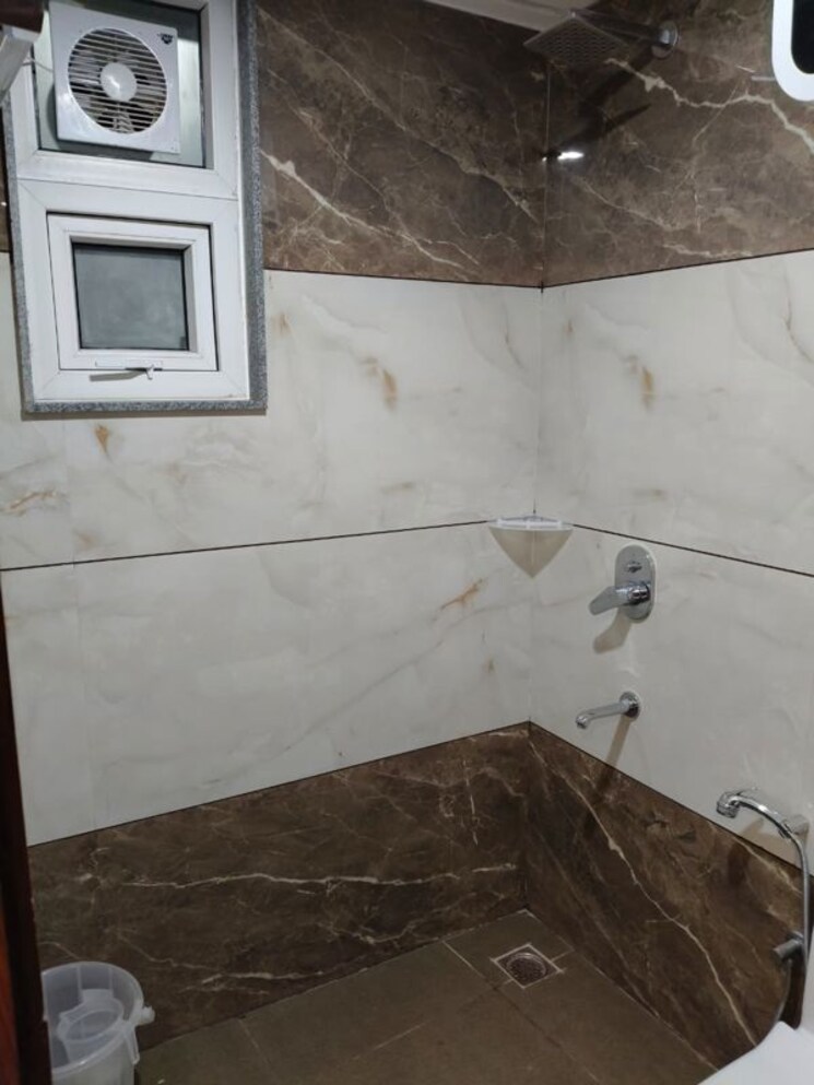 Bathroom, piramal-aranya 4 Bedroom 2858 Sq.Ft. Apartment In Byculla Mumbai 9719919