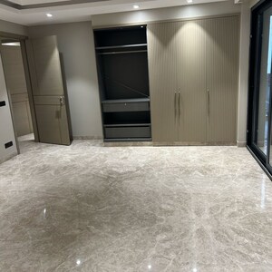 Room in 4 BHK Builder Floor at Vasant Vihar – for Sale