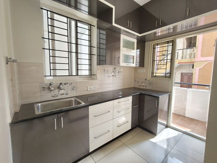 Kitchen, jeevan bima nagar 1 Bedroom 600 Sq.Ft. Apartment In Jeevan Bima Nagar Bangalore 9719997