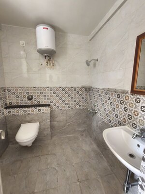 Bathroom in 1 BHK Apartment at Jeevan Bima Nagar – for Rent